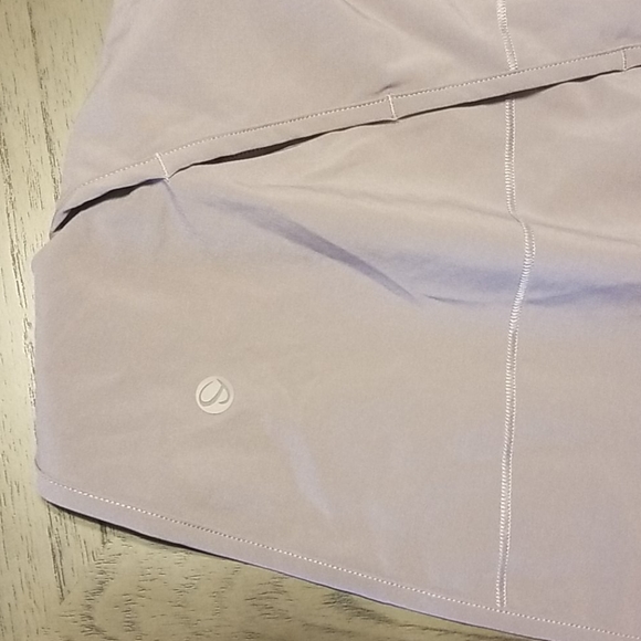 Womens running shorts, 2.5" inseam - Picture 3 of 9